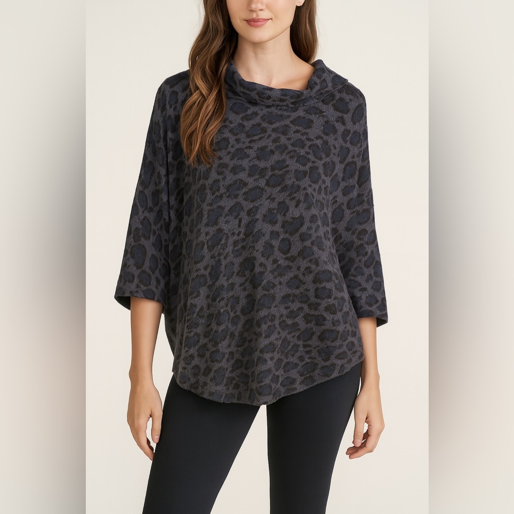 White + Warren 100% Cashmere Poncho